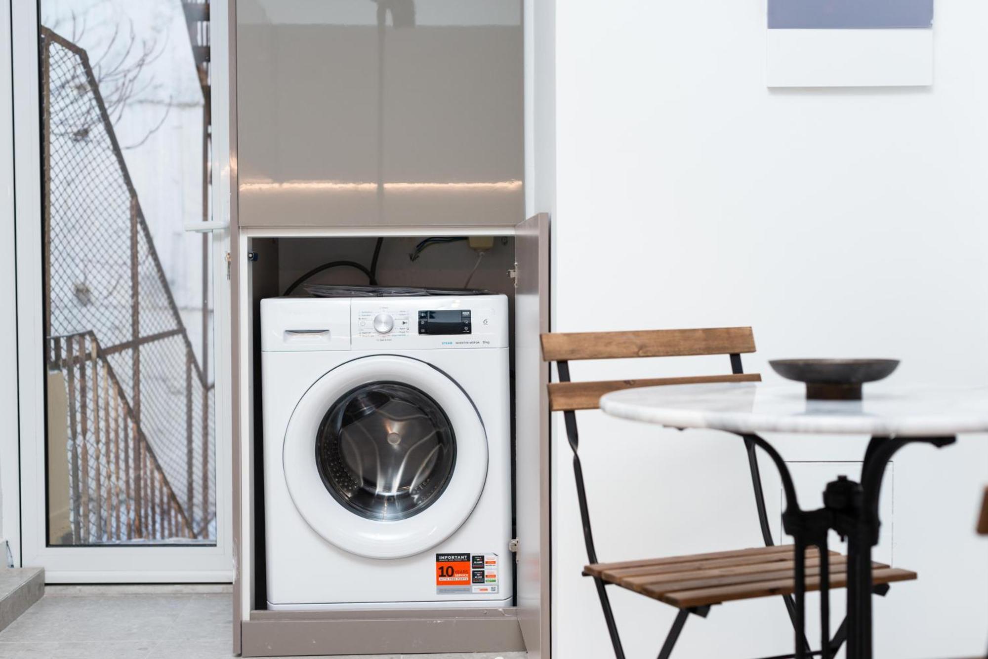 Zen Love, Exarchia Appartement